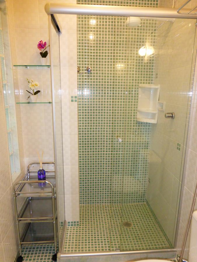 Apartment Wembley Forest Sea *
